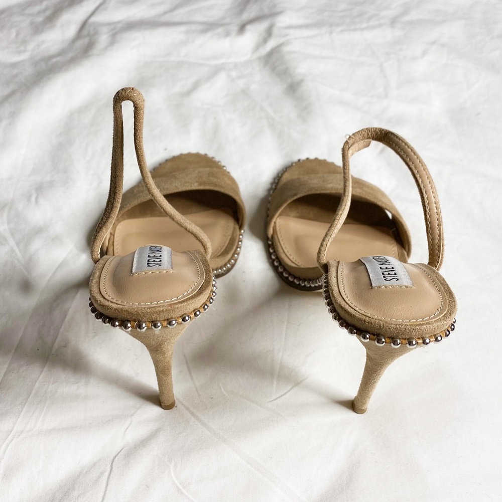 STEVE MADDEN Nude Faux Suede Heels - Picture 3 of 3